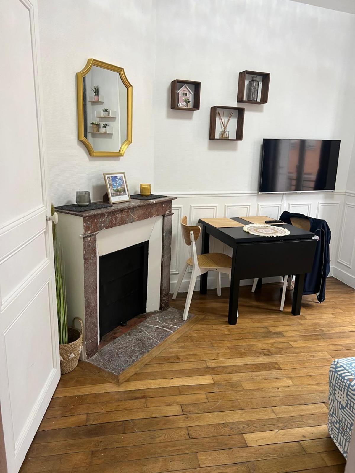 Apartment Paris Pleyel